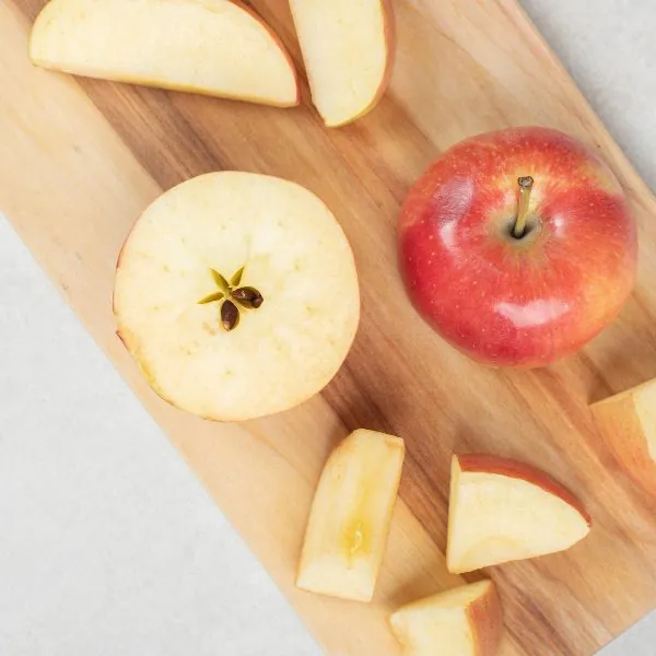 Page d'accueil 7 Pomme coupée pour faire apparaître l'étoile en son coeur
